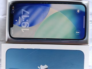iPhone 13 Azul