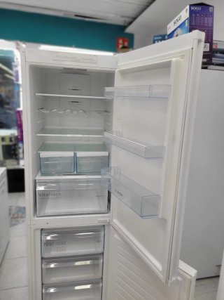 ☆NEVERA MARCA BOSCH COMBI NOFROST A++☆