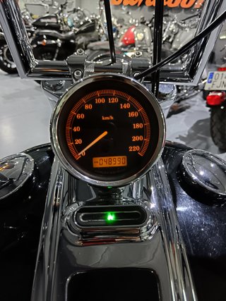Harley Davidson Rocker C