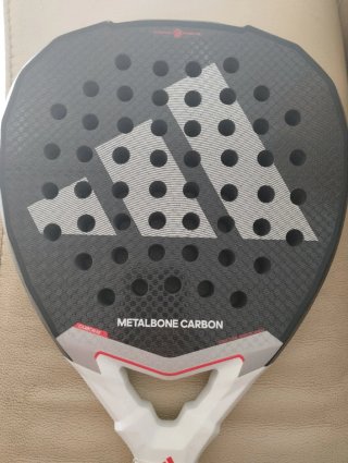 Pala de pádel Adidas Metalbone Carbon