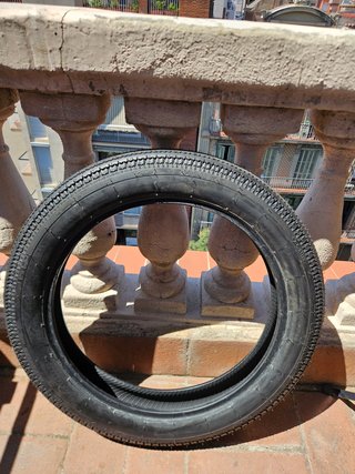 Neumáticos Shinko E270 Classic 4.00-19 + 4.00-18