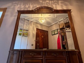 Mueble recibidor madera y cristal