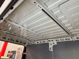PEUGEOT Boxer 335 L2 BHDI 103kW 140CV SS 6 Vel. MAN