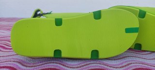 Sandalias Benetton T39 + Mochila Edición Especial