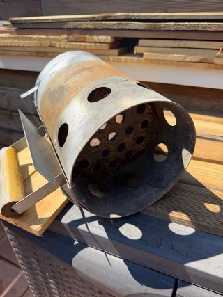 Chimenea para barbacoa de carbon