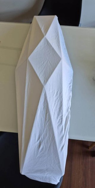 Lámpara juvenil metálica blanca tengo 2 iguales
