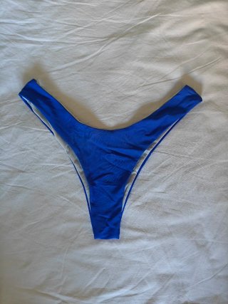 Braga bikini tanga azul mujer