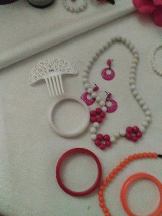 Lote Flamenca: Pulseras y Collares