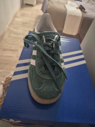 Zapatillas Adidas Gazelle Verdes.