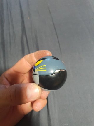 Bola Juguete McDonald's Gato Negro