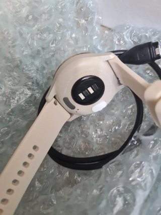 Garmin Vivomove 3s Beige/Oro