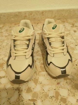 Zapatillas Asics Gel Kayano Beige/Gris