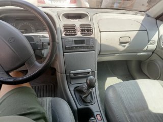 Renault Laguna 2000