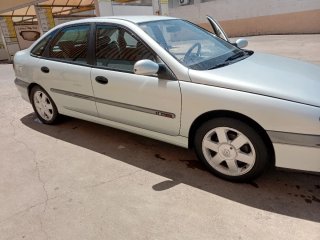 Renault Laguna 2000