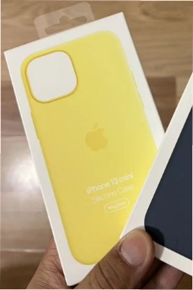 Funda iPhone 13 Mini Silicona MagSafe Original