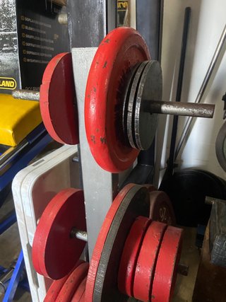 Soporte para discos de pesas Altura aprox 120 cms