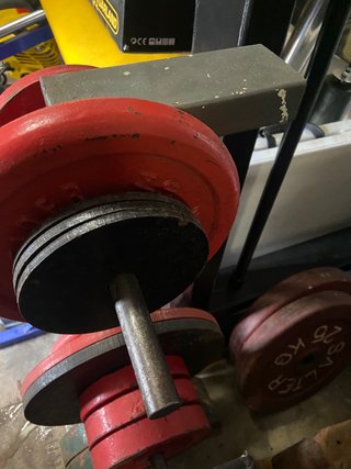 Soporte para discos de pesas Altura aprox 120 cms