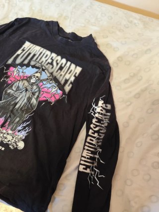 Camiseta manga larga FUTURES ESCAPE