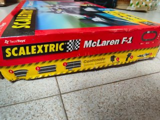 Scalextric McLaren F1