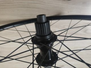 Rueda trasera MTB 29 Boost Tubelizada