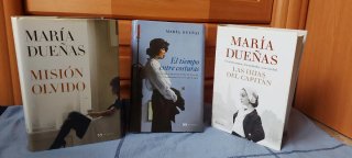 Lote de libros de Maria Dueñas