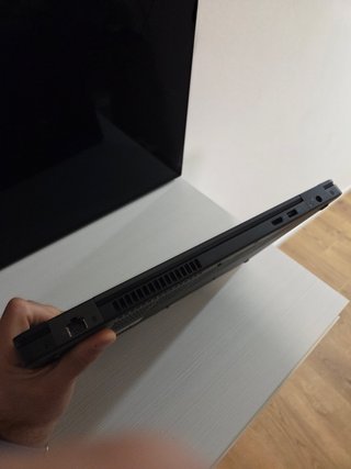 Dell Precision 3530 i7 512GB SSD 32GB RAM