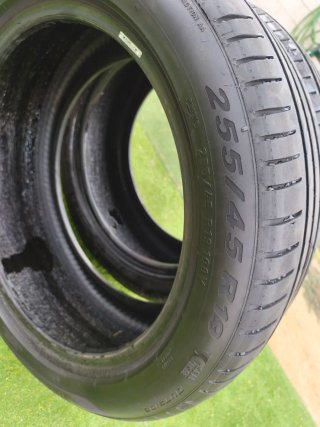 Neumáticos  Pirelli (Ocasión)