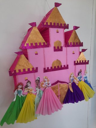 Piñata Castillo Princesas Disney