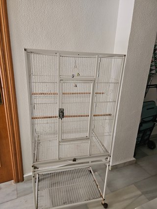 Jaula grande para pájaros