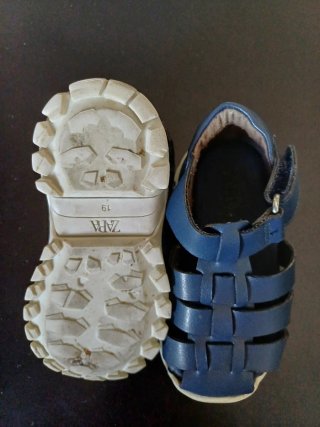 Sandalias bebe T. 19 Zara Piel Azul