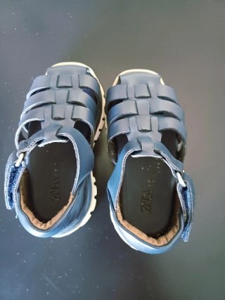 Sandalias bebe T. 19 Zara Piel Azul