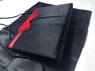 Bolso de noche Balenciaga negro y dorado