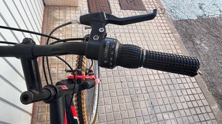Bicicleta Montaña FS 26 Negre i vermella