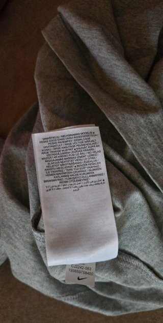 Vestido Nike Gris