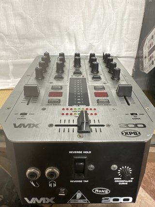 Behringer VMX200 Mezclador DJ 2 Canales