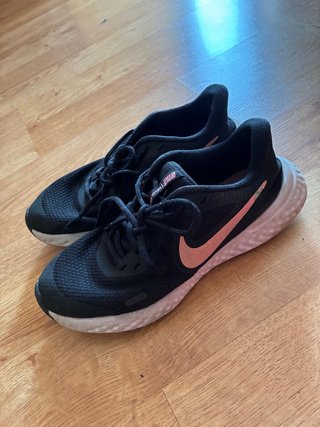 Zapatillas Nike Revolution 5 Talla 38
