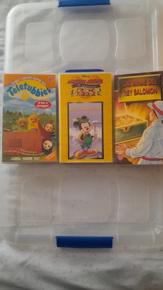 Lote 4 Películas VHS Animadas (Español)