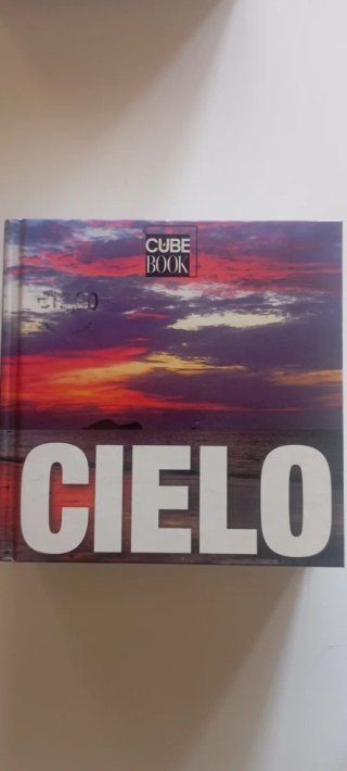 Trittico di libri Cube Book