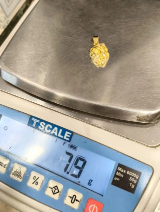 Colgante Cabeza Cristo Tallada Oro 18k