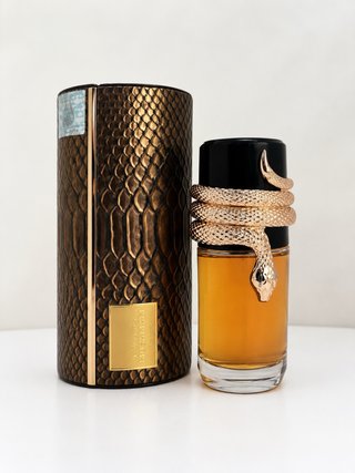 Perfume Zara Musamam Serpiente Dorado