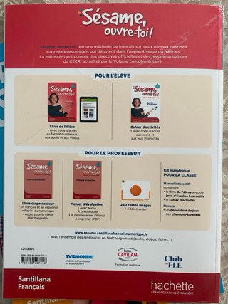 Libro y cuaderno francés PETIT SESAME 2