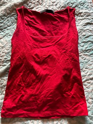 Top Zara Rojo Talla M