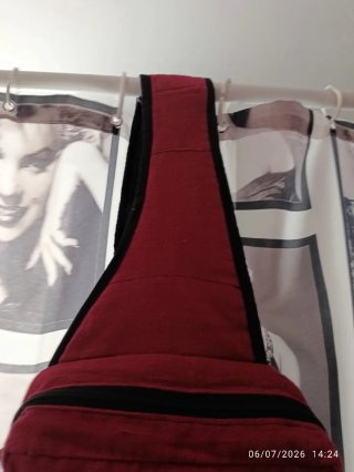Bandolera unisex roja