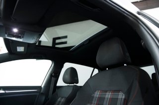 Volkswagen Golf GTI Perf. DSG 280cv Personalizado