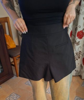 Pantalón corto negro
