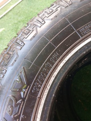 Neumáticos Toyo Open Country 195/80R15