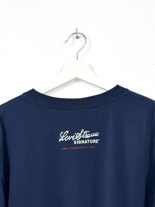 Camiseta Levi's Retro Graphic Y2K Oversize Azul