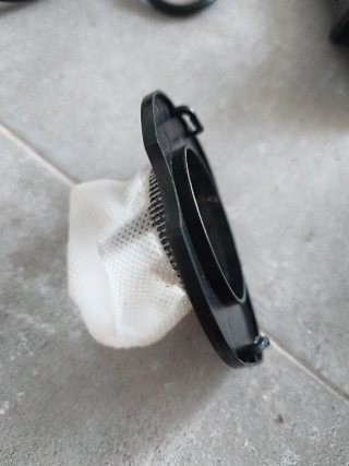 Aspirador Cecotec Conga Immortal Extreme Mano