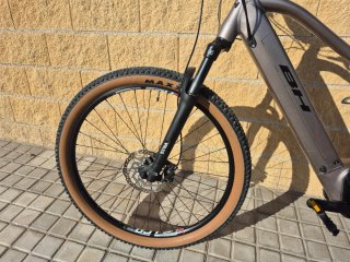Bicicleta Eléctrica BH ATON PRO 0FERTA COMO NUEVA