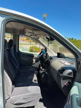 Citreon  jumpy 2011